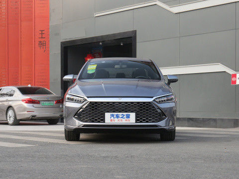 Nacional VI BYD QIN PLUS 2021 EV DM-I 55KM 1.5L 81kW 4 puertas 5 asientos sedán