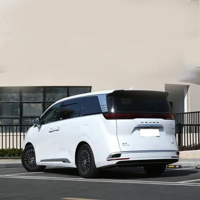 BYD Denza D9 EV MPV eléctrico chino de 600 km de 7 plazas con tracción a cuatro ruedas