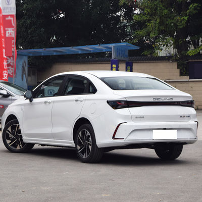 BEIJING EU5 PLUS Taxi eléctrico sedán 163 caballos de fuerza Uber Autos en línea