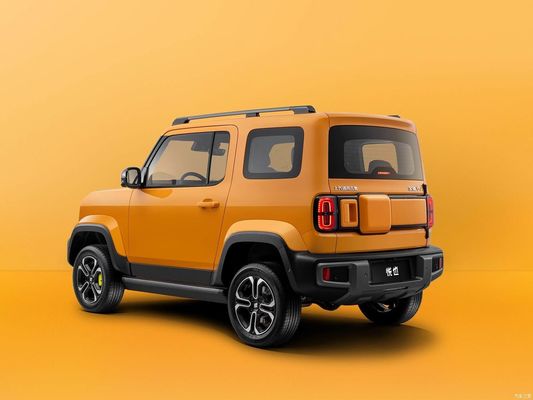 Baojun Yueye Mini SUV de coche eléctrico chino con alcance 303KM