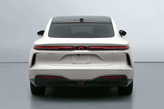 Feifan F7 coche eléctrico lujoso sedán de hatchback 666KM alcance