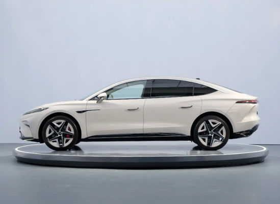 Feifan F7 coche eléctrico lujoso sedán de hatchback 666KM alcance
