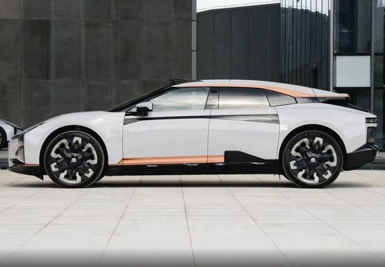 HiPhi Z Eléctrico Coche de lujo Conducción inteligente 705KM Alcance 0-100km/h Aceleración 3.8s