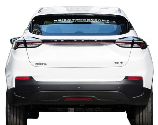 Geely Geometry M6 SUV eléctrico compacto Rango 580KM para el transporte urbano