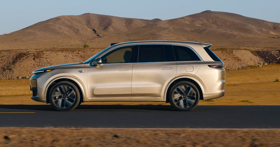 LI XIANG L8 Auto SUV de lujo de 6 plazas con autonomía eléctrica pura 1315 kilómetros