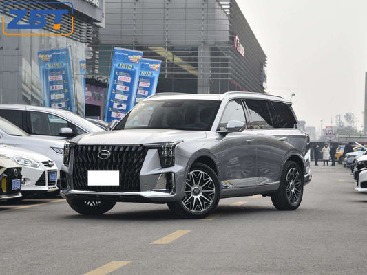 El 2023 GAC Trumpchi GS8 2.0T 7 asientos SUV de lujo grande está disponible en dos ruedas motrices y cuatro ruedas motrices.