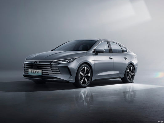 El Destroyer 05 Honor Edition 2024 de BYD para versiones híbridas y eléctricas D-mi