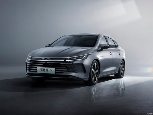 El Destroyer 05 Honor Edition 2024 de BYD para versiones híbridas y eléctricas D-mi