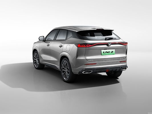 SUV eléctrico mediano La elección ideal con motor dual Experimenta la potencia y versatilidad de la tracción a las cuatro ruedas