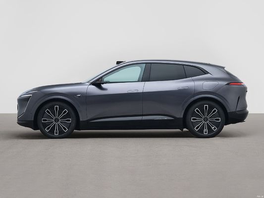 Changan Avatr 07 es una nueva marca de gama alta creada conjuntamente por CATL, Huawei y Chang'an Automobile.lo que lo convierte en el conductor inteligente más rentable.