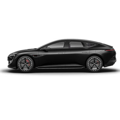 Sedán eléctrico BYD de 5 plazas con velocidad máxima de 193 km/h y tiempo de carga de 8 horas